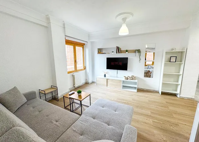 El Aguila Del Pilar Comotucasa *