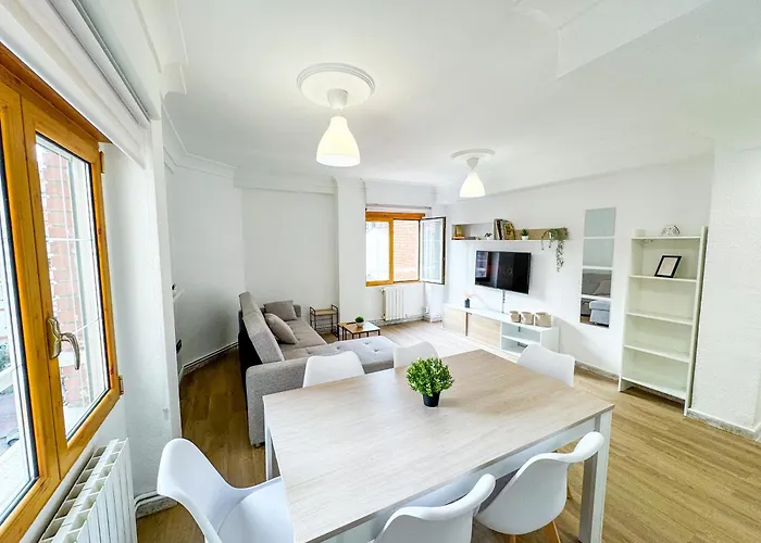 El Aguila Del Pilar Comotucasa * Saragosse